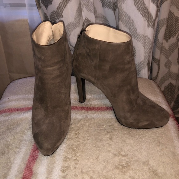 PRADA BOOTS - Picture 1 of 5
